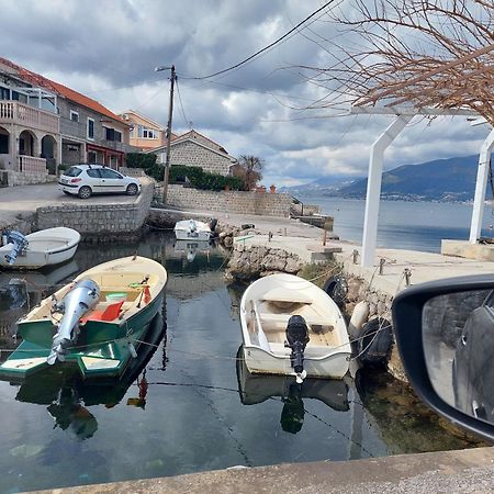 Kjara Apartments Tivat Kültér fotó