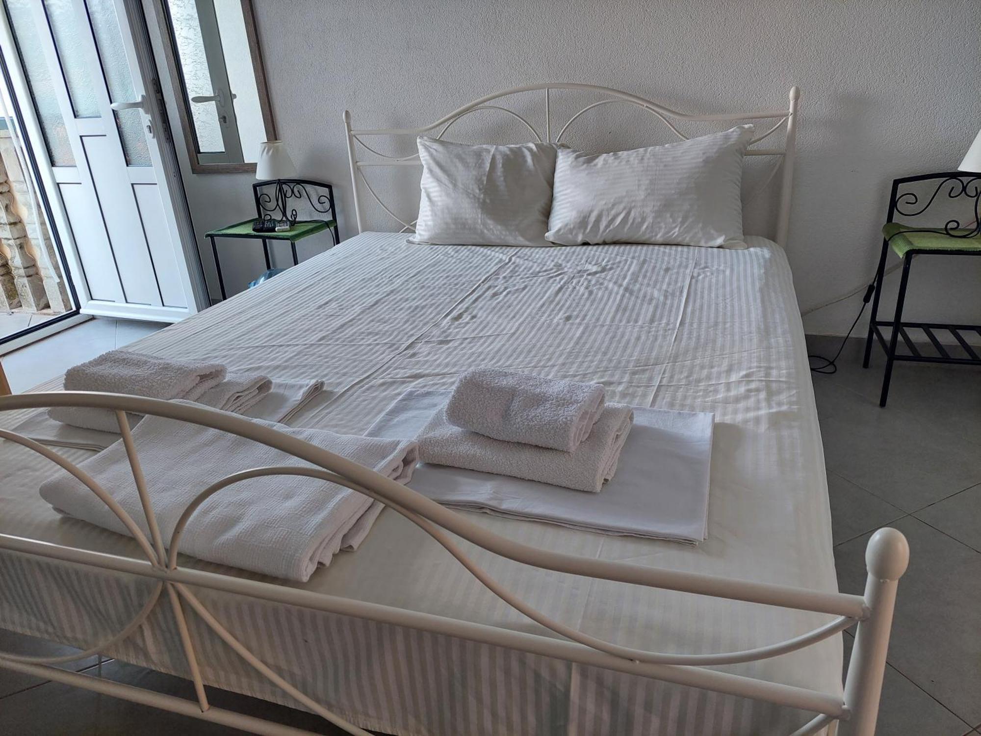Kjara Apartments Tivat Kültér fotó