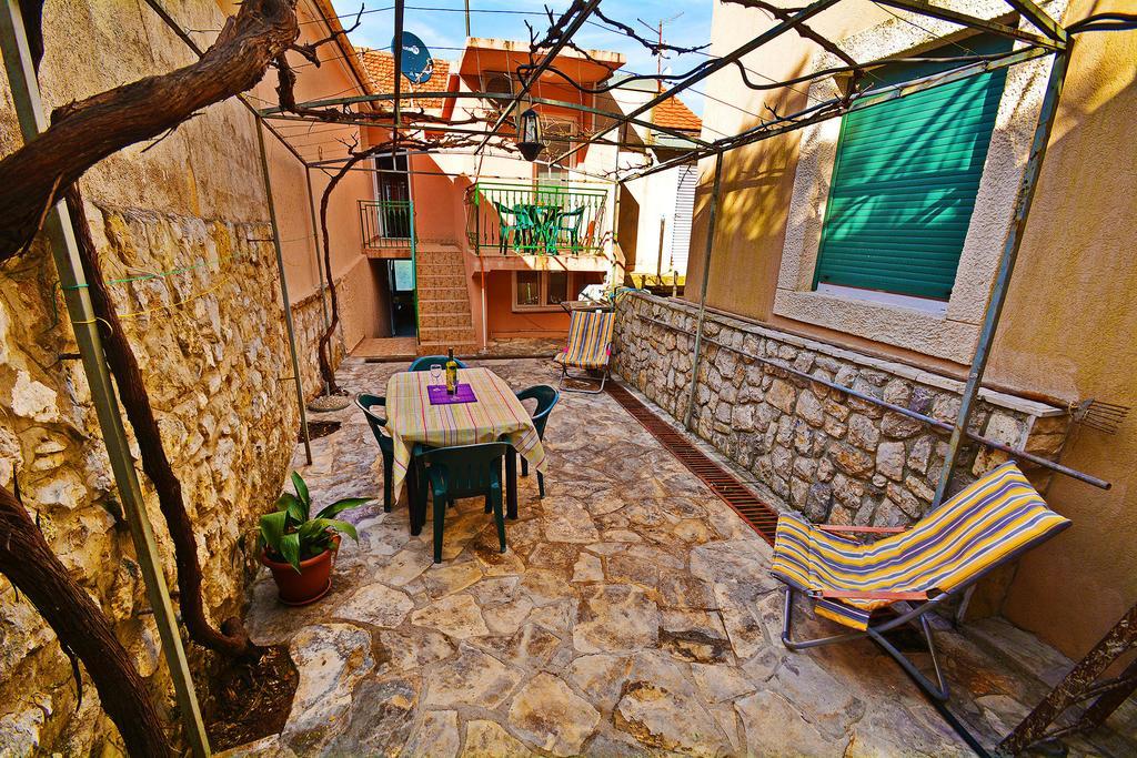 Kjara Apartments Tivat Kültér fotó