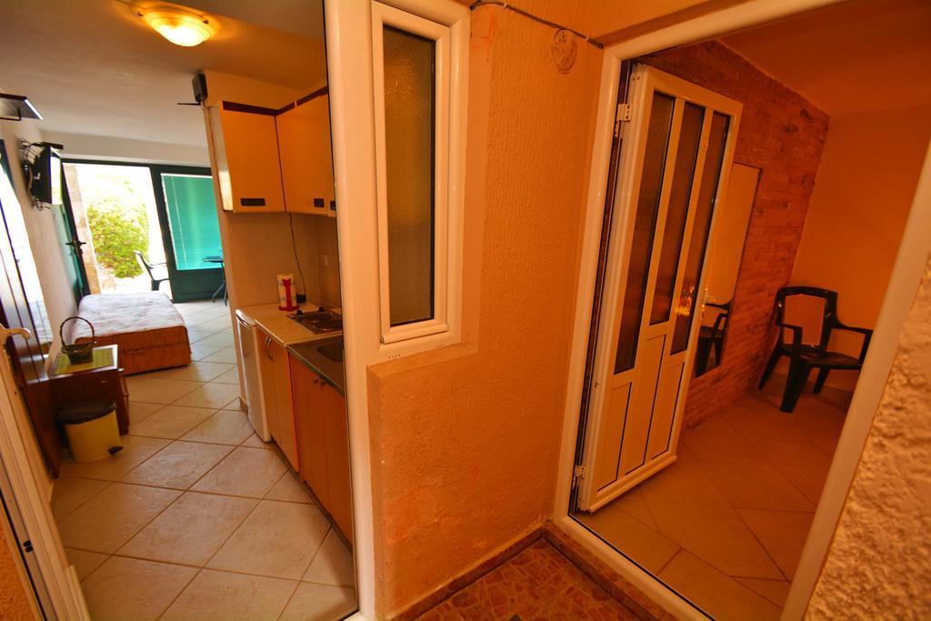 Kjara Apartments Tivat Kültér fotó