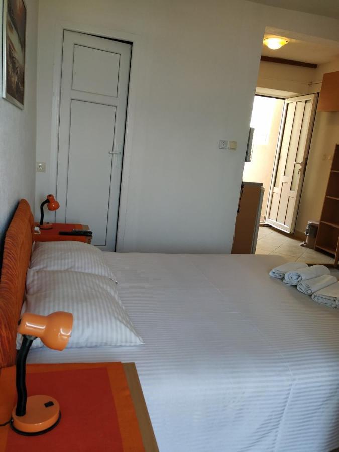 Kjara Apartments Tivat Kültér fotó